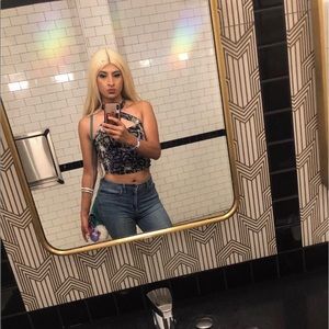 Meet your Posher, Lester